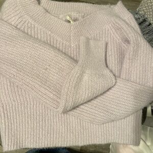 Light pink crop top sweater sz S